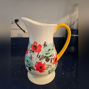 PIONEER WOMEN 2 QT FLEA MARKET PITCHER